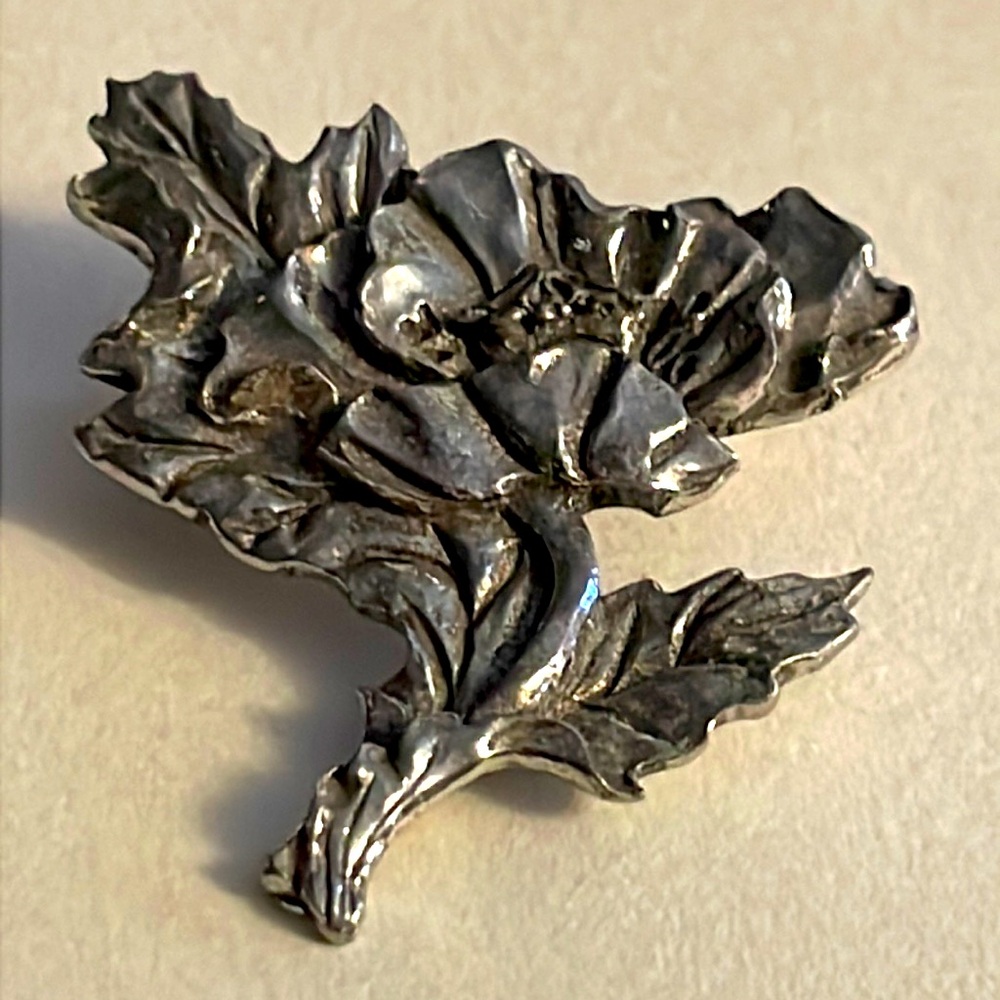 Seagull Pewter Canada Roses  Base Ornate Leaves Vintage 1995